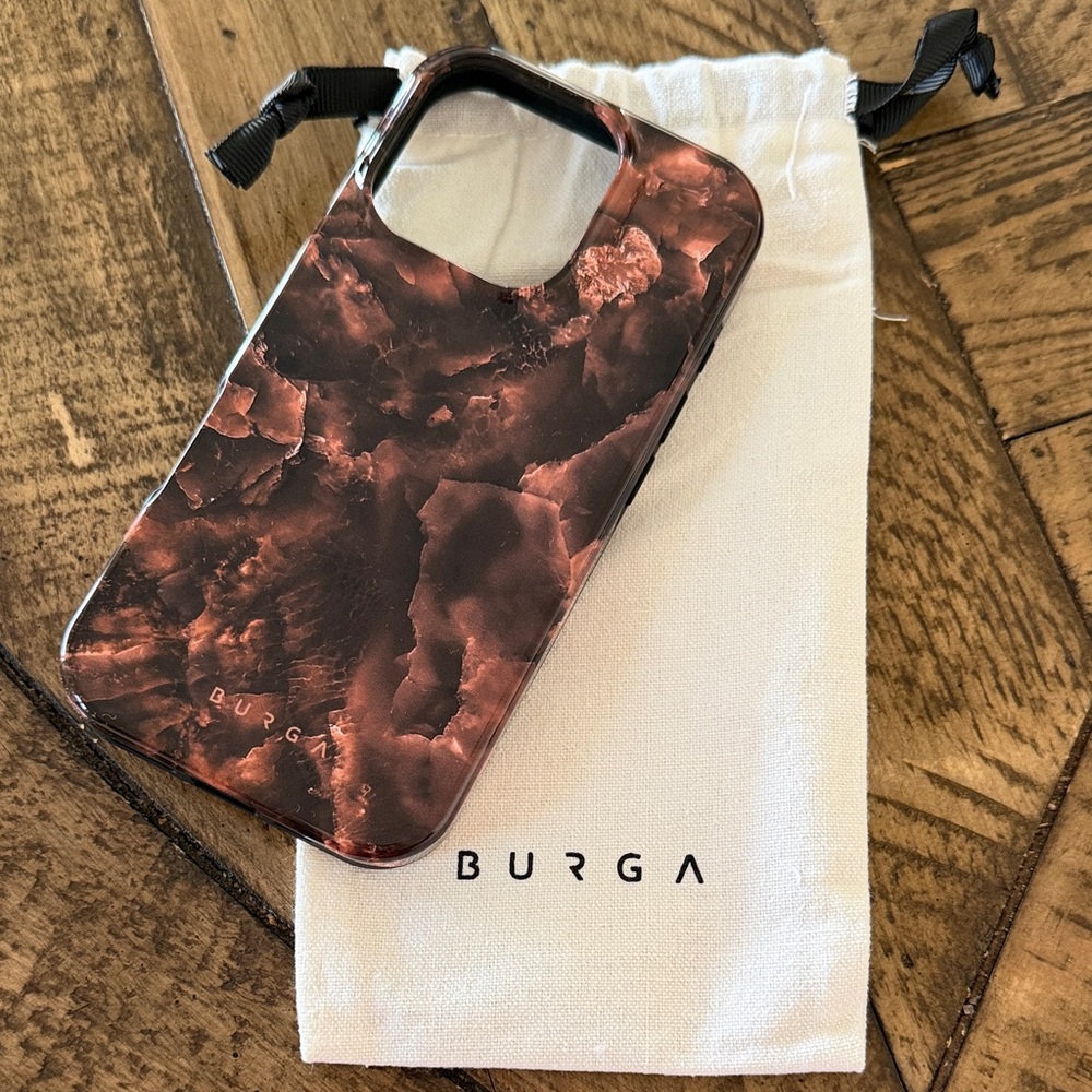 Burga with MagSafe Marble Phone Case